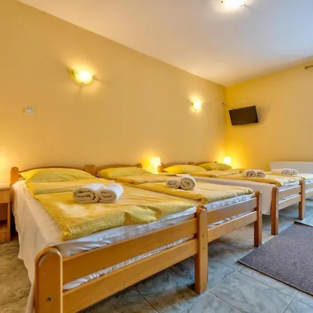 Konaciste Braca Sekulici Hotel *